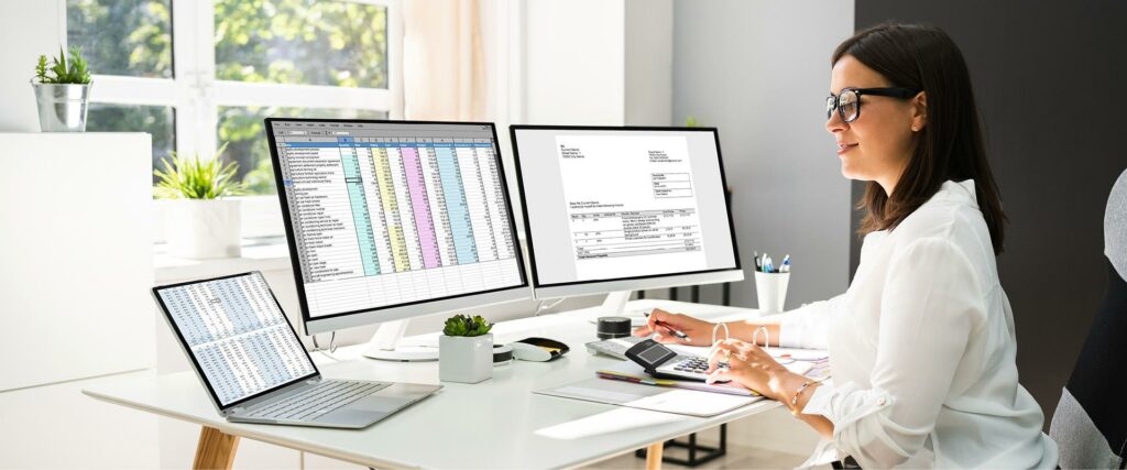 Calcul de la différence entre le coût global d’un salarié et le total versé sur un bulletin de paie